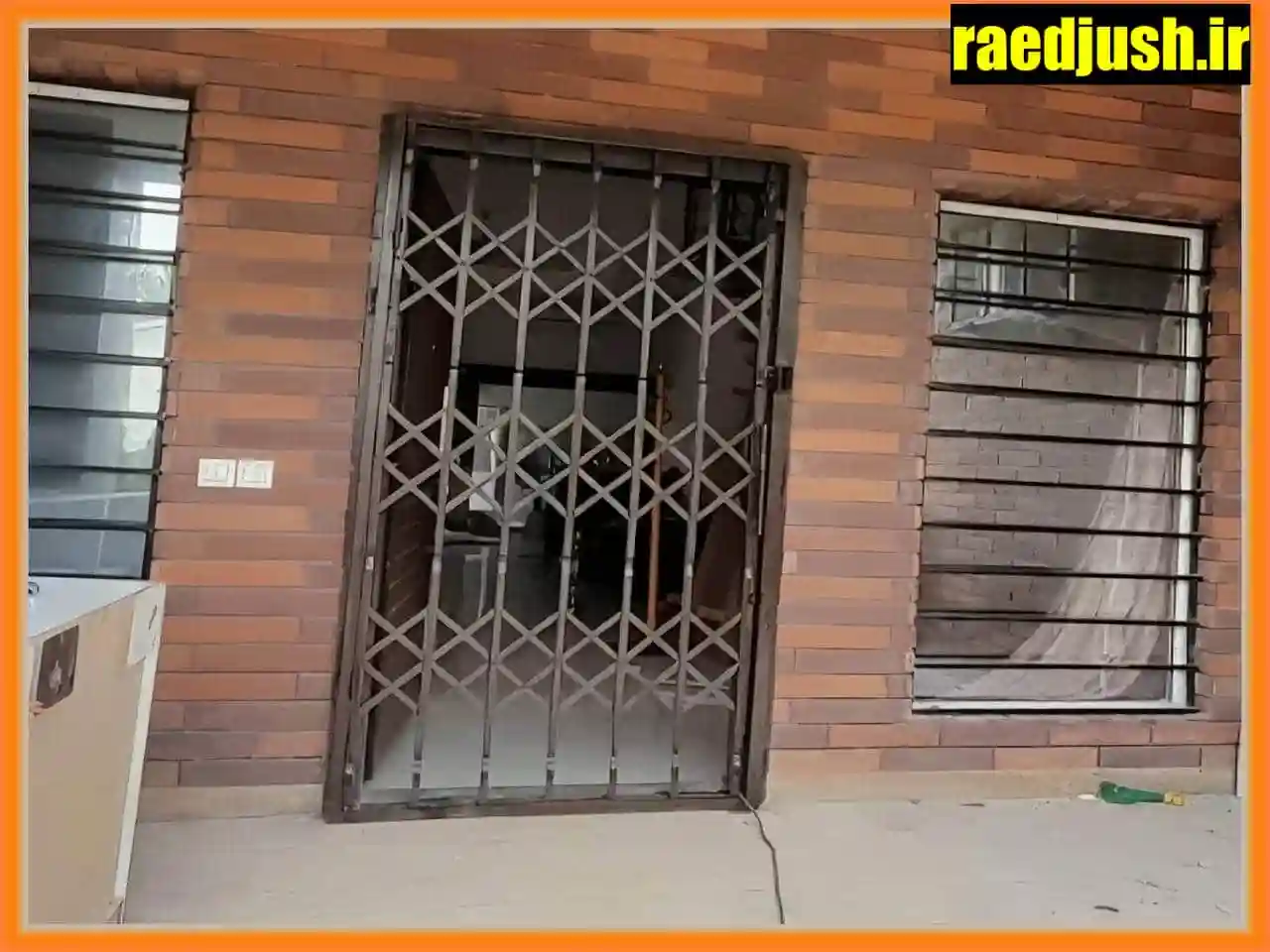 حفاظ آکاردئونی و امنیت درب آهنی حفاظ آکاردئونی و امنیت درب آهنی