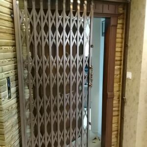 حفاظ آکاردئونی تمام گل دوبل چهار جداره تسمه 2.5 سانتی متر پرچ مخفی