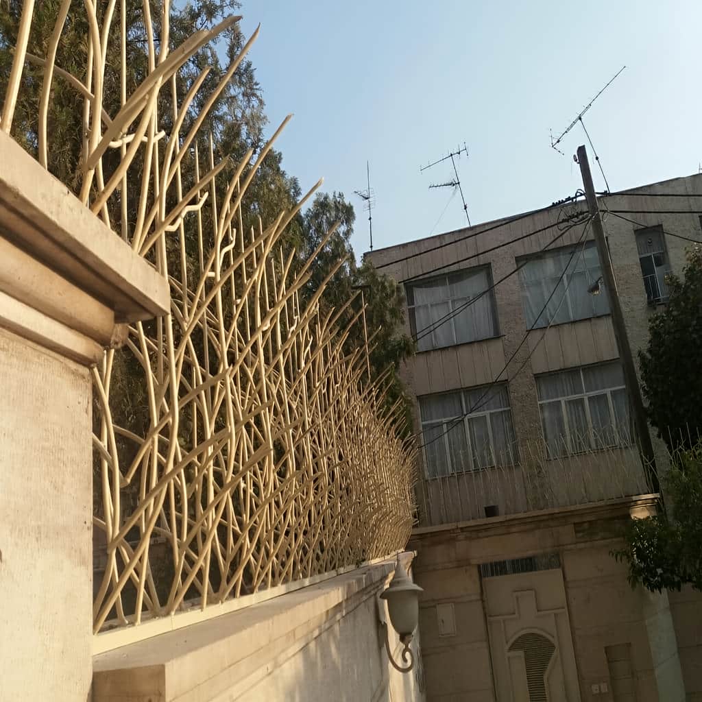 قیمت حفاظ نیزار مدرن برای دیوار حیاط و ساختمان