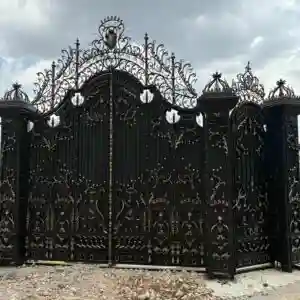 نکات کلیدی برای خرید درب فلزی حیاط ویلایی باکیفیت نکات کلیدی برای خرید درب فلزی حیاط ویلایی باکیفیت