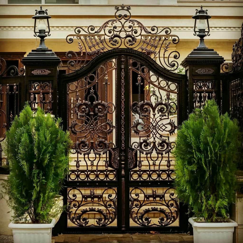 مدل درب حیاط فوق العاده جدید