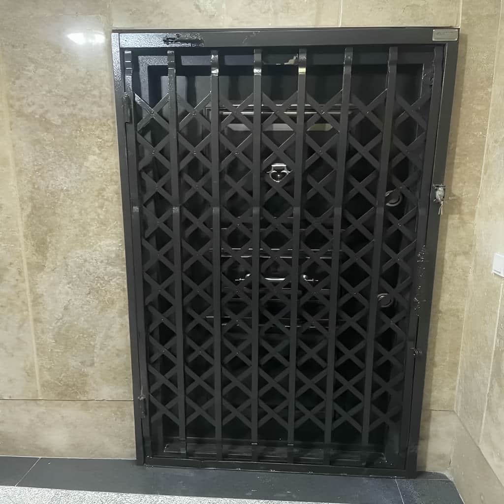کارخانه درب آکاردئونی حفاظ آپارتمان تمام گل در پرند