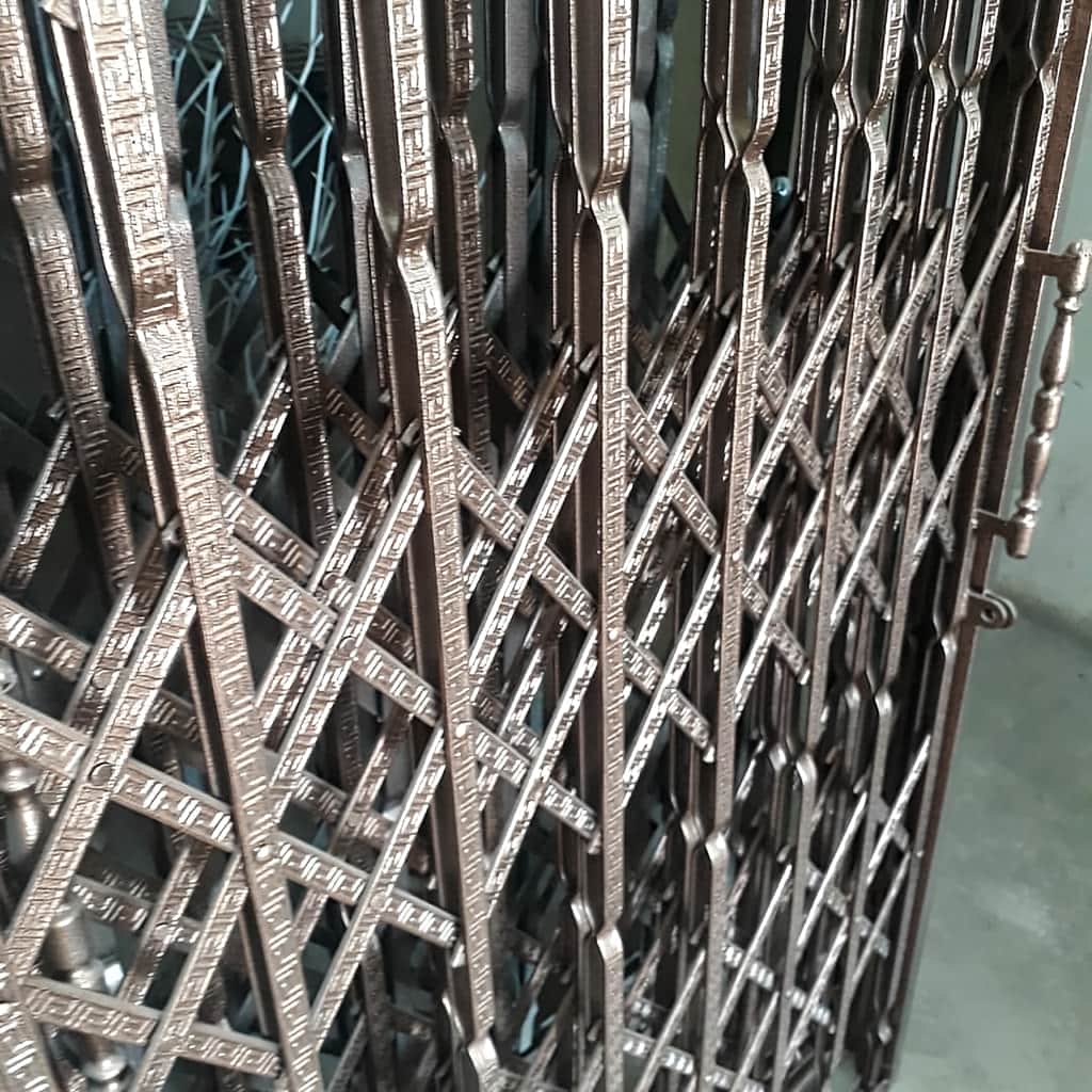 قیمت درب آکاردئونی سه گل در اردبیل