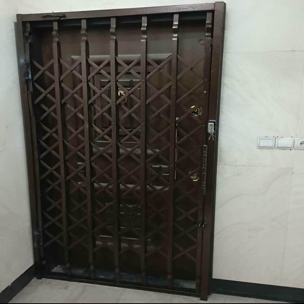 خرید درب حفاظ آکاردئونی دوگل در قزوین