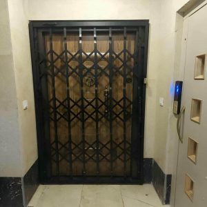درب آکاردئونی حفاظ آپارتمان در رشت