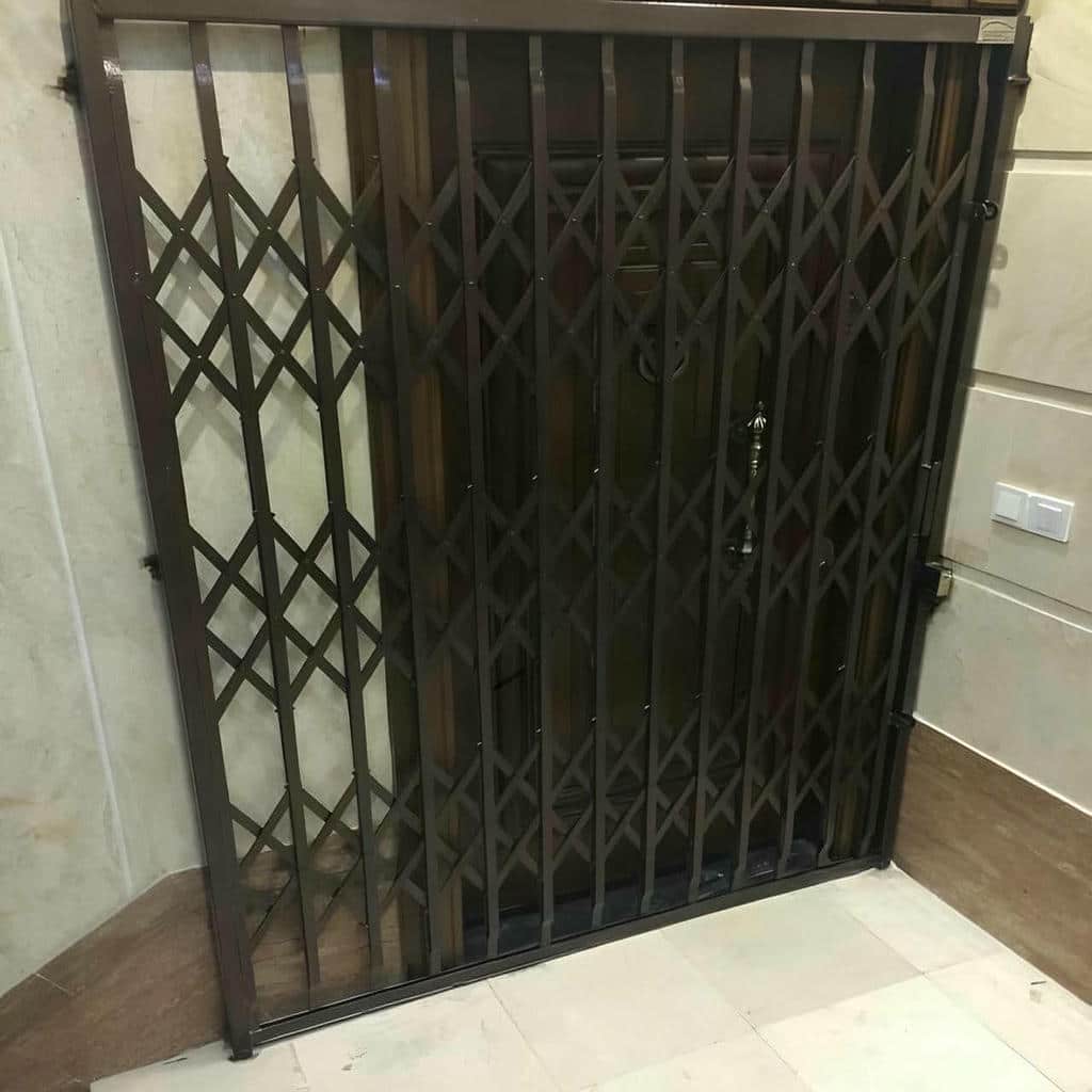 خرید درب آکاردئونی حفاظ آپارتمان طرح تقویت شده در نسیم شهر