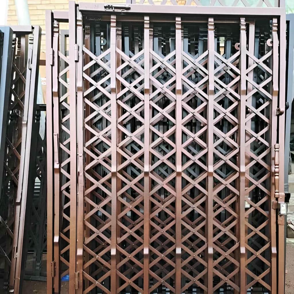 خرید درب آکاردئونی حفاظ آپارتمان طرح تقویت شده در همدان