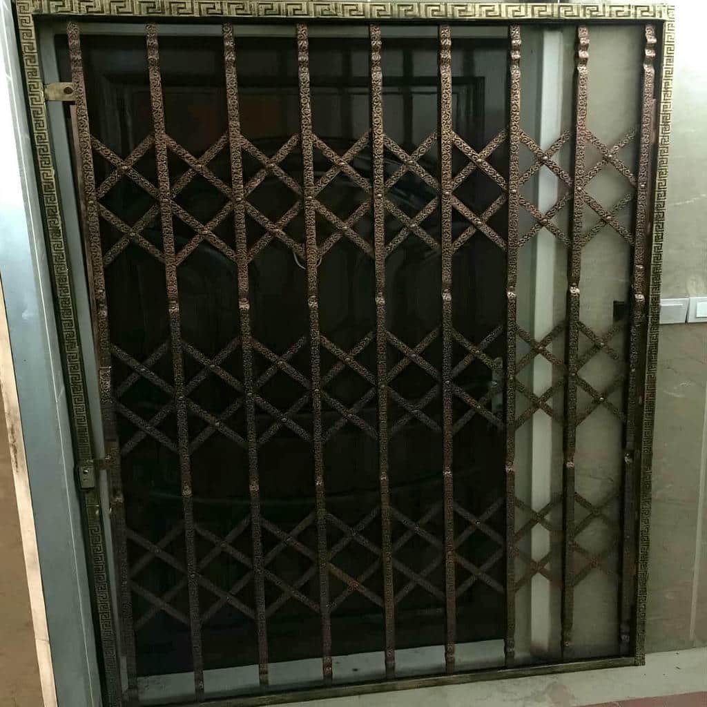 خرید درب آکاردئونی حفاظ آپارتمان طرح تقویت شده در زاهدان
