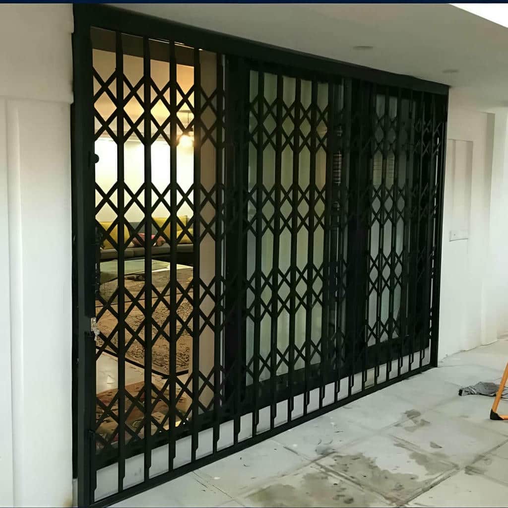 درب آکاردئونی حفاظ آپارتمان در آبسرد