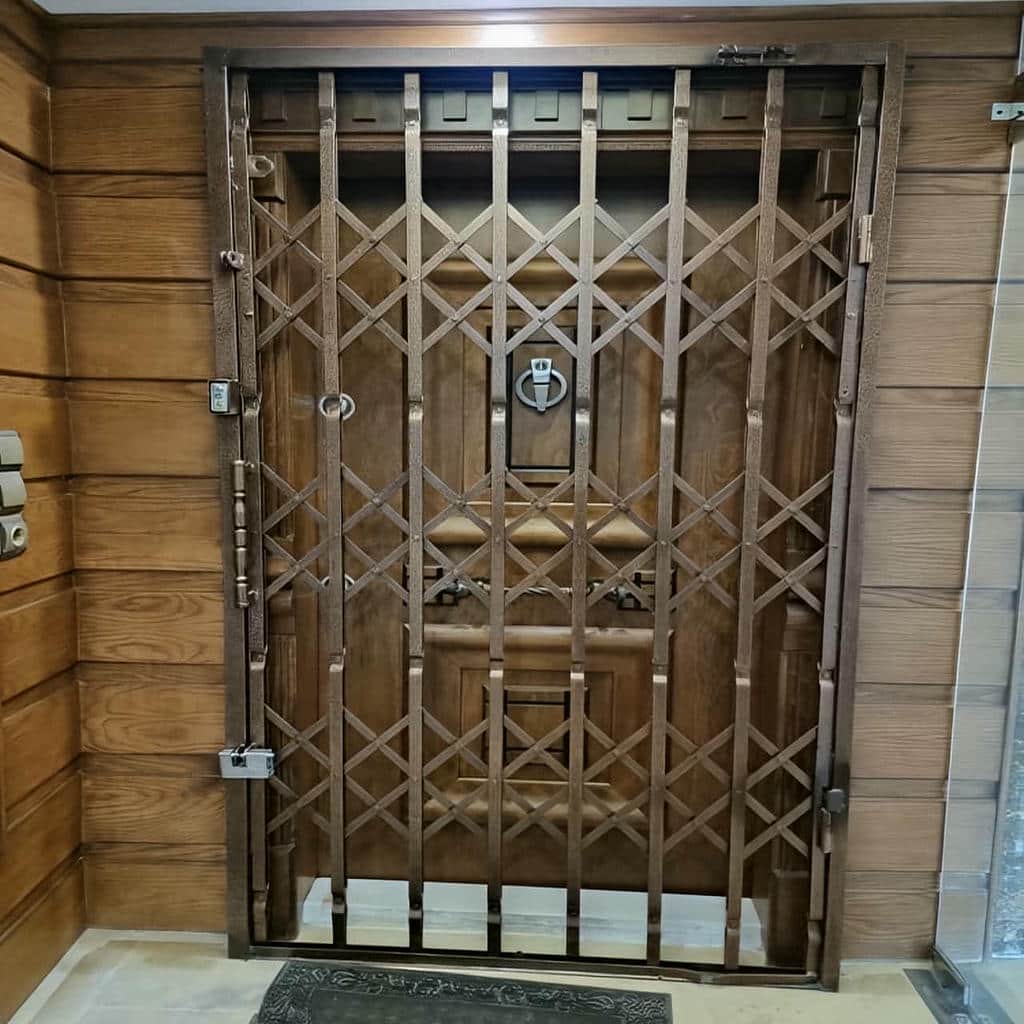 خرید درب آکاردئونی حفاظ آپارتمان طرح تقویت شده در اشتهارد خرید درب آکاردئونی حفاظ آپارتمان طرح تقویت شده در اشتهارد
