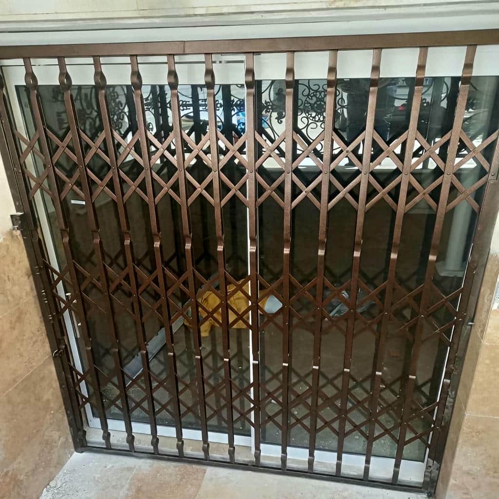 خرید درب آکاردئونی حفاظ آپارتمان طرح تقویت شده در خرم آباد