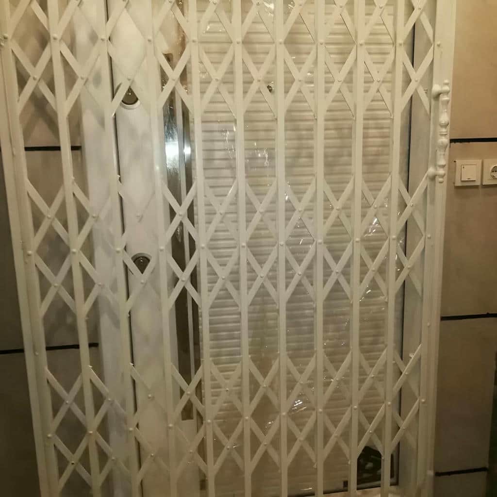 خرید درب آکاردئونی حفاظ آپارتمان دوگل در کاشان