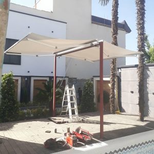سایه بان برقی اتوماتیک در قشم