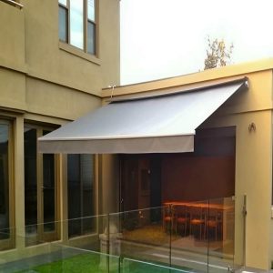 سایه بان برقی اتوماتیک در هشتگرد
