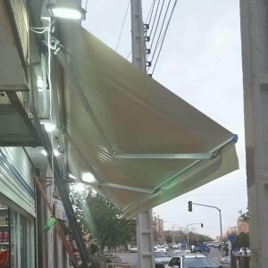 سایه بان برقی اتوماتیک در ایرانشهر