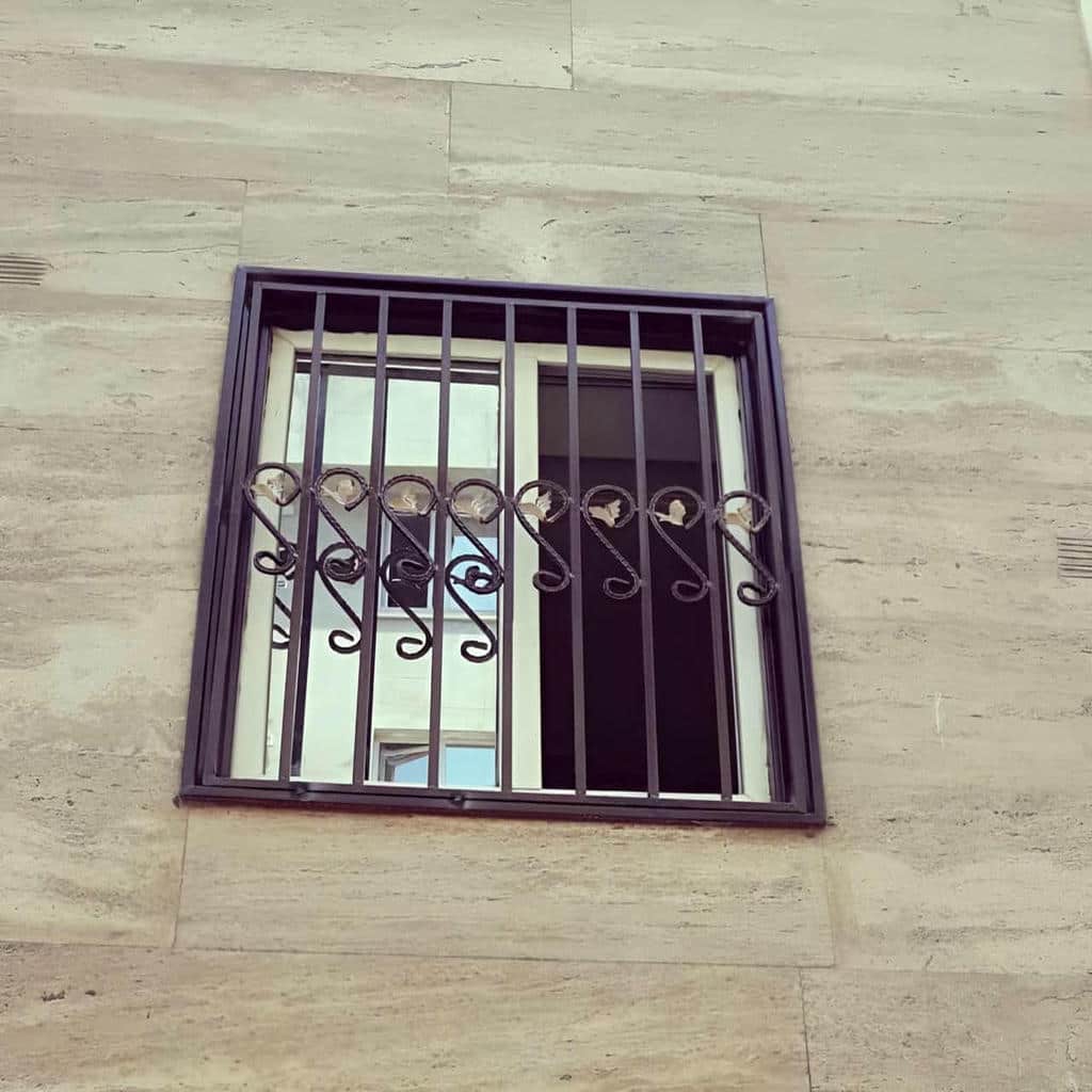 قیمت حفاظ پنجره ثابت در اردبیل