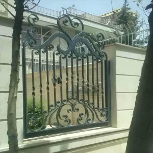 حفاظ پنجره در تبریز