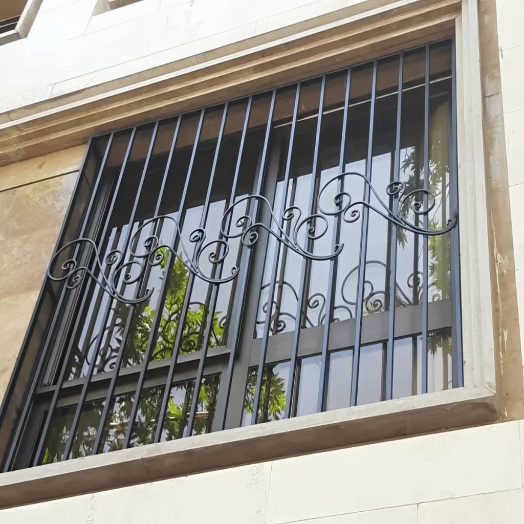 حفاظ پنجره در بندر دیلم