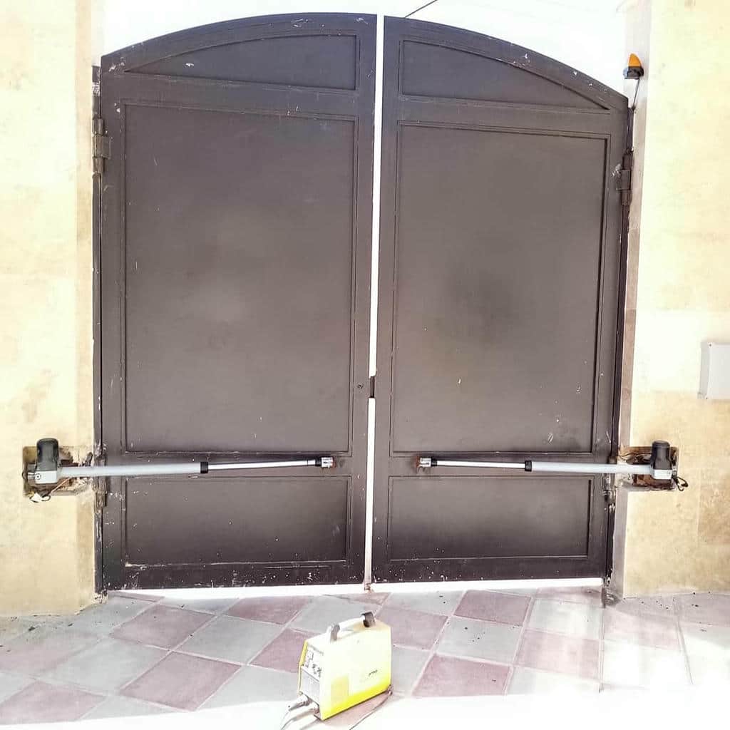 فروش جک درب پارکینگ تجاری در کیش