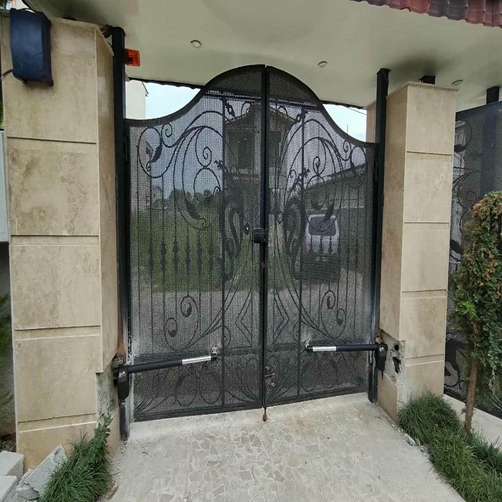 نصب جک درب پارکینگ مسکونی در هشتگرد