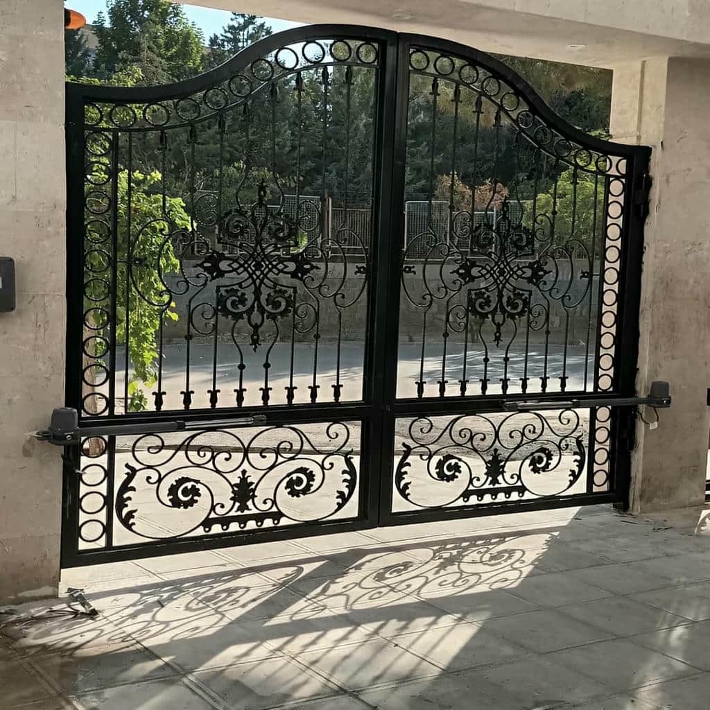 نصب جک درب پارکینگ برد دیجیتال در چالوس