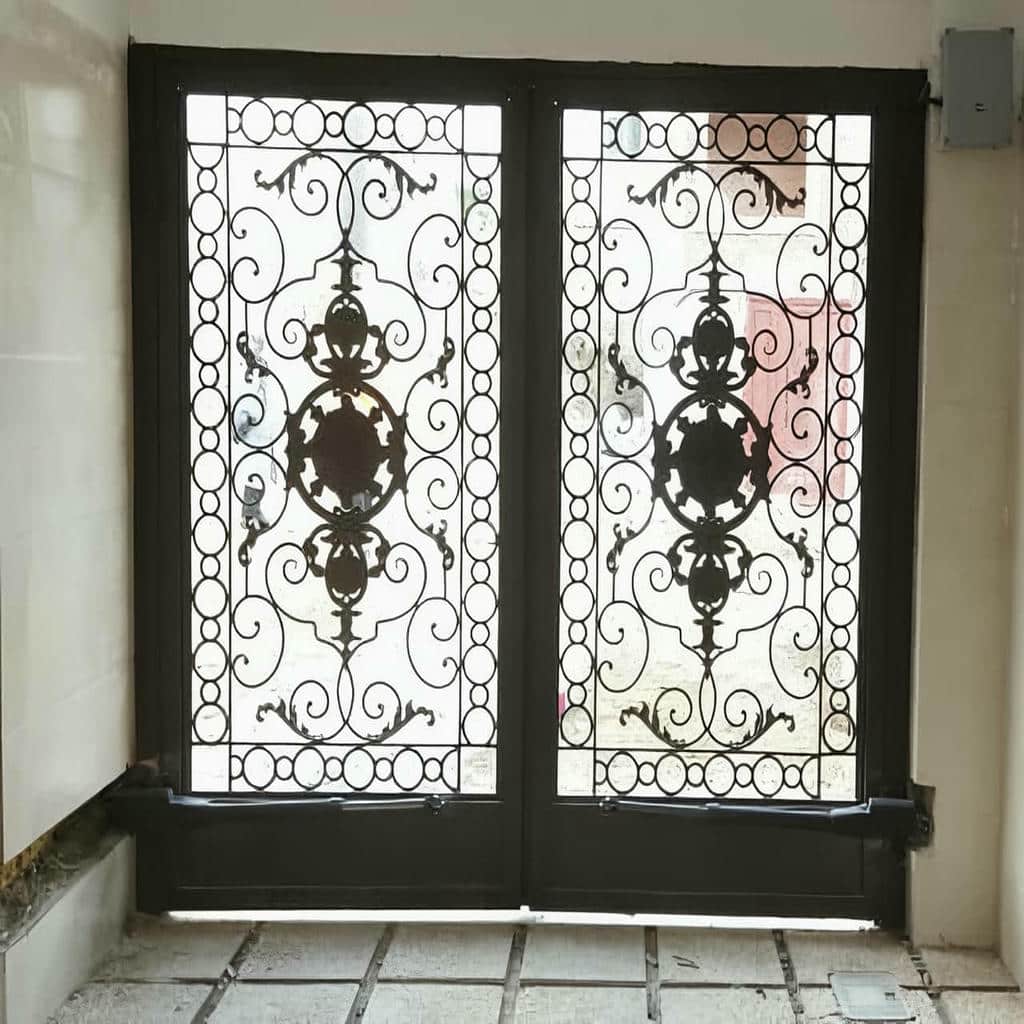 نصب جک درب پارکینگ برد دیجیتال در تهران نصب جک درب پارکینگ برد دیجیتال در تهران