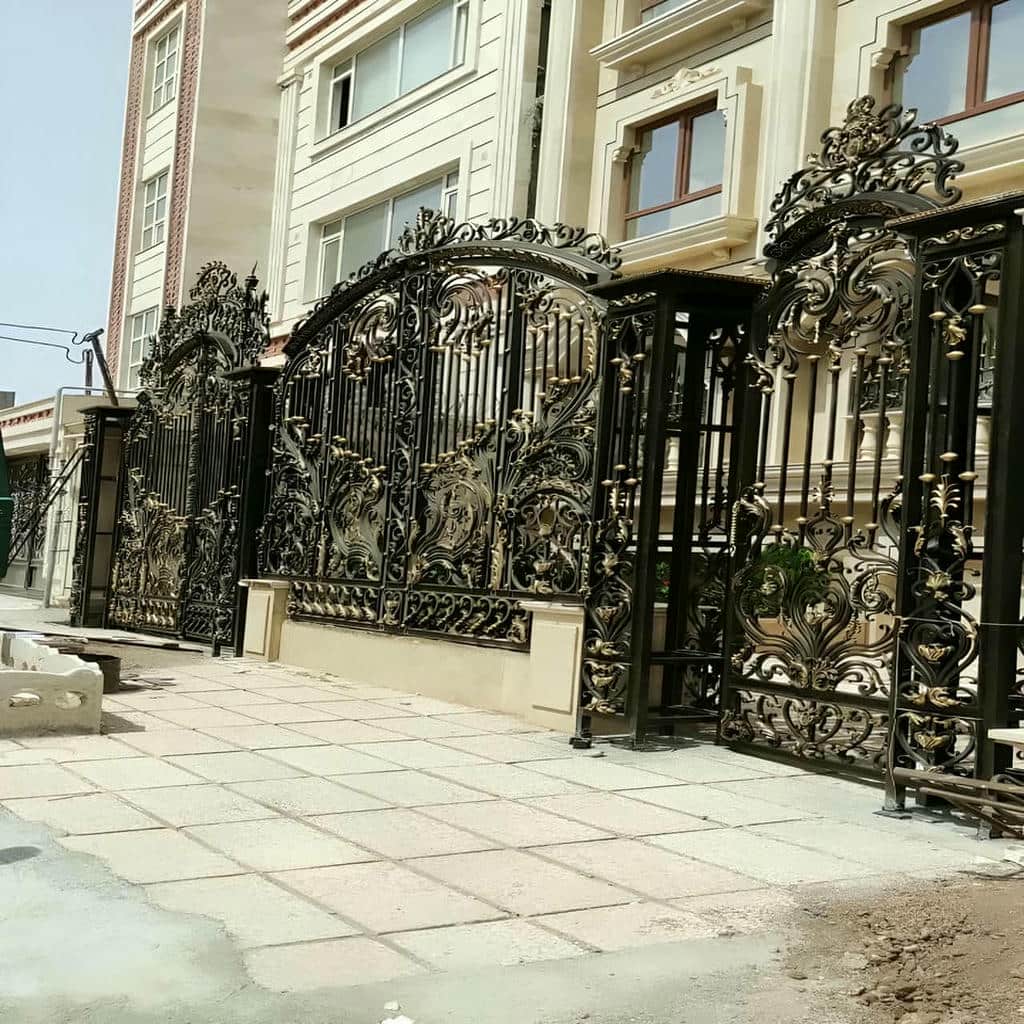 قیمت درب حیاط و ویلا پارکینگ در سیرجان