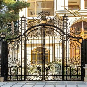 درب حیاط در بندر بوشهر
