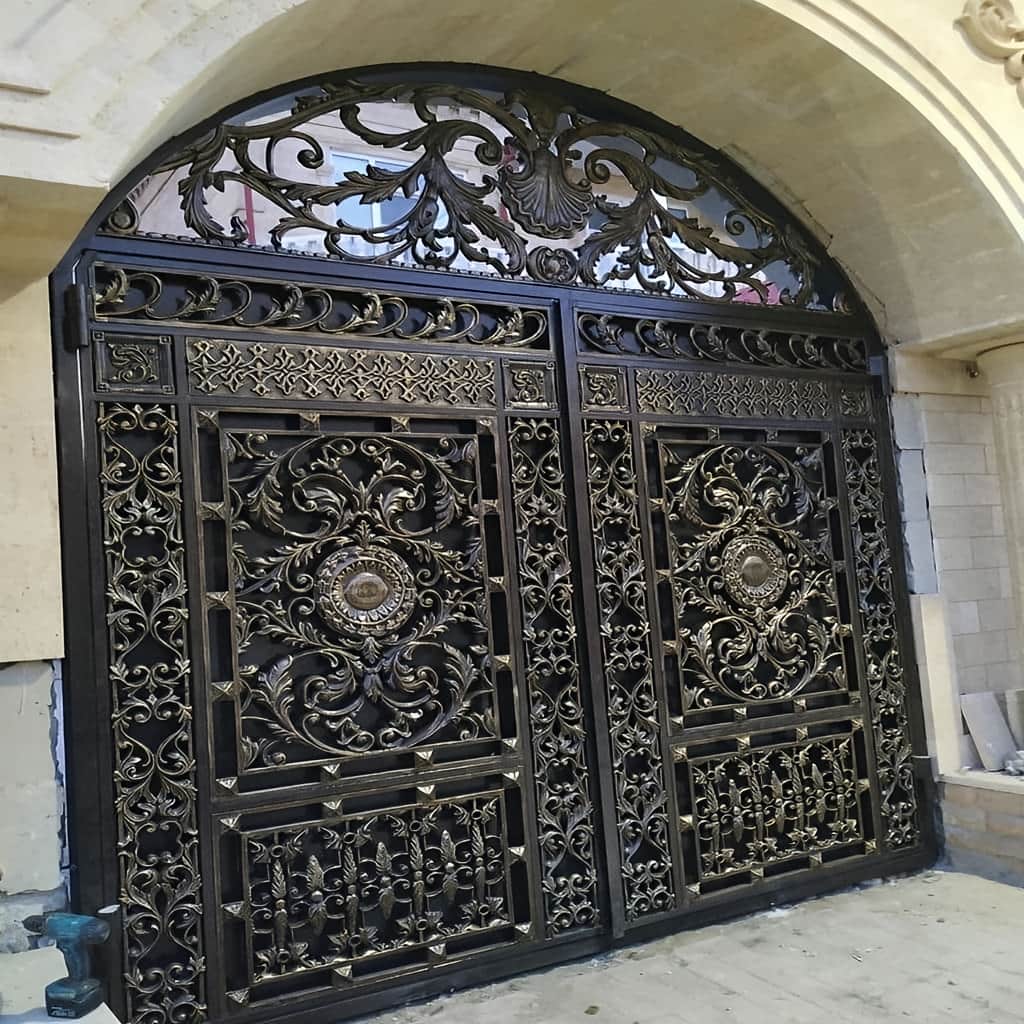 خرید درب حیاط فرفورژه در اردبیل