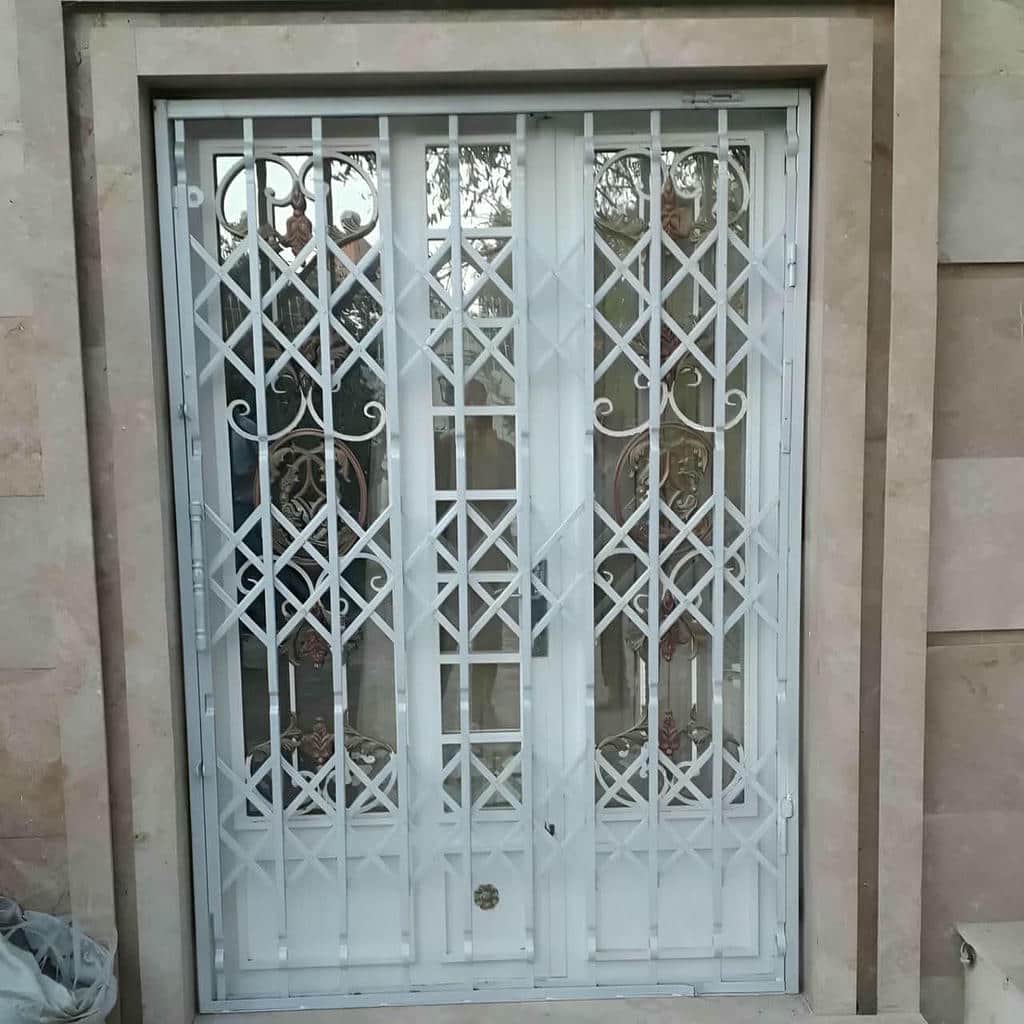 قفل درب آکاردئونی با بدنه ضد برش