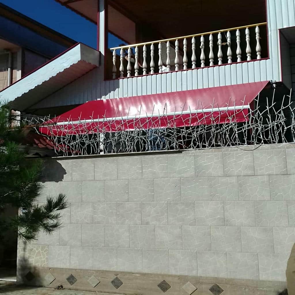 سایبان برقی ضد UV با رنگ هماهنگ با مبلمان