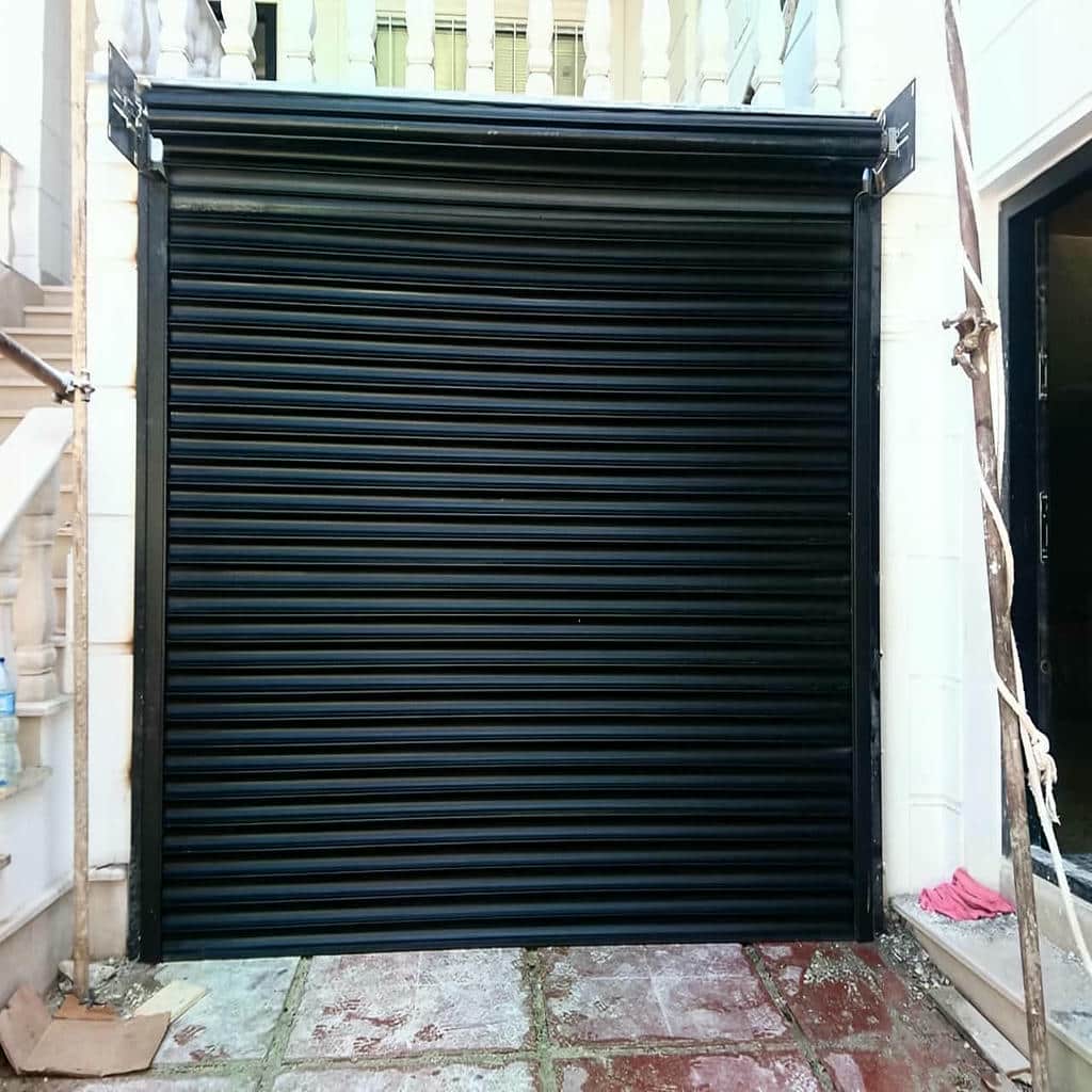 کرکره برقی اتوماتیک با شفت استاندارد و یراق هماهنگ کرکره برقی اتوماتیک با شفت استاندارد و یراق هماهنگ