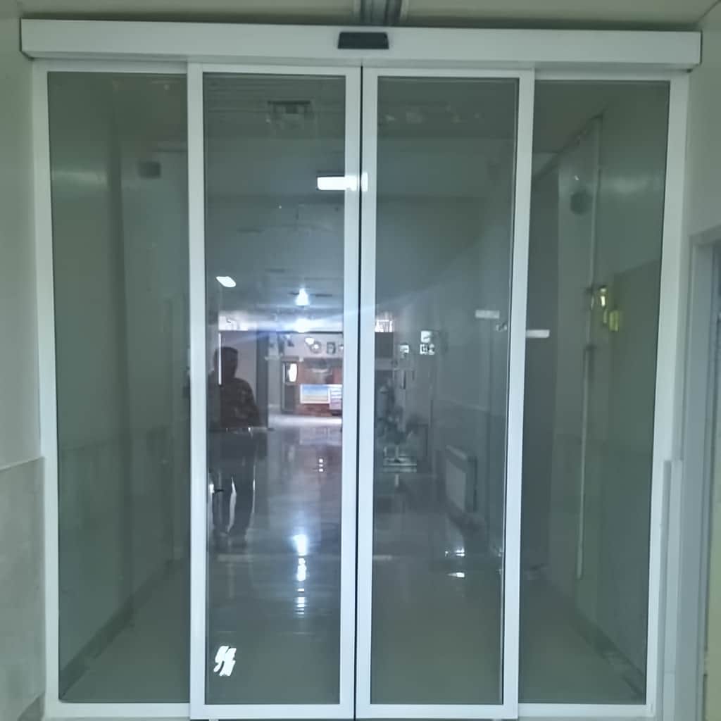 استعلام درب اتوماتیک شیشه ای تلسکوپی مناسب دهانه محدود