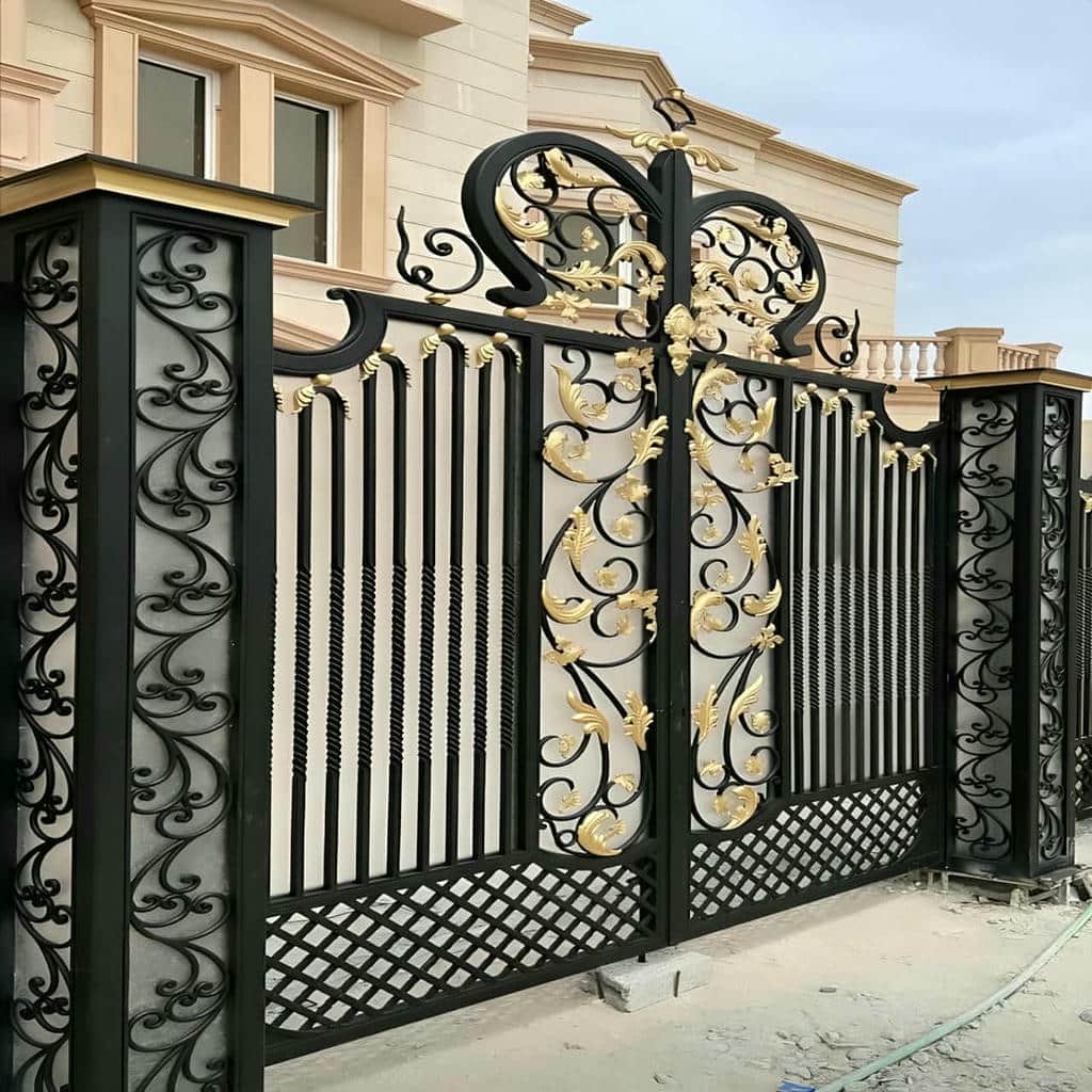 مشاوره انتخاب درب فلزی لاکچری نمای ویلا