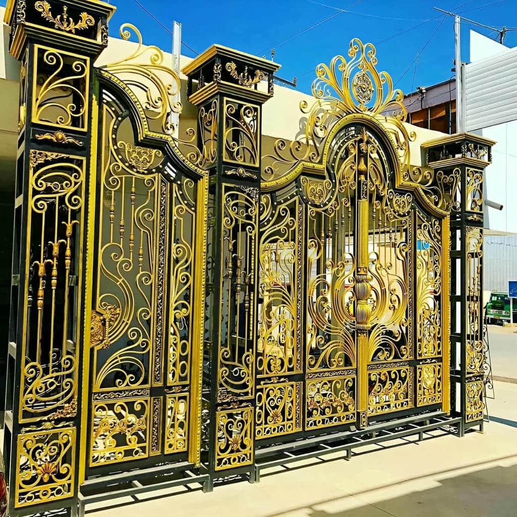 اجرای درب حیاط برش لیزری هندسی ششضلعی