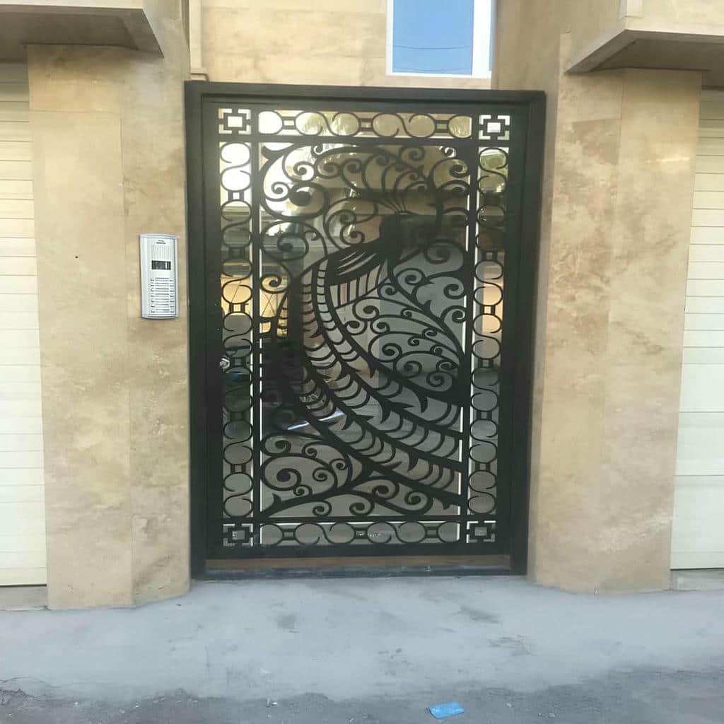 14 مدل درب حیاط نمای آجری