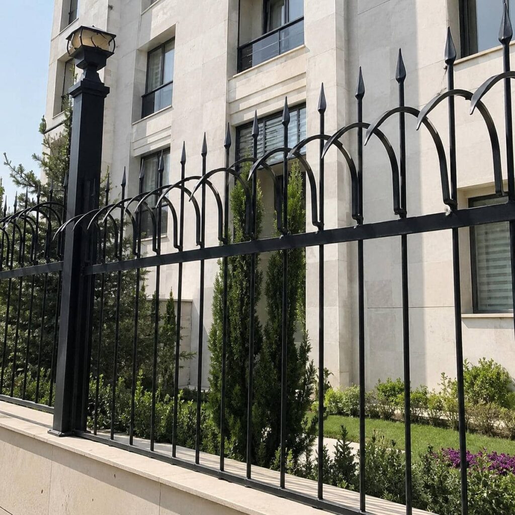 استعلام قیمت حفاظ دیوار ویلا نمای سنگی
