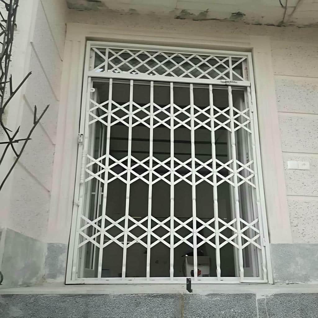 محافظ درب آپارتمان ساختار فلزی