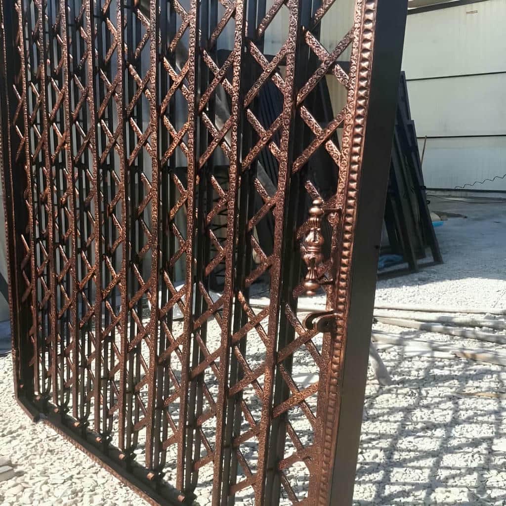 حفاظ درب ضد سرقت مدل آکاردئونی