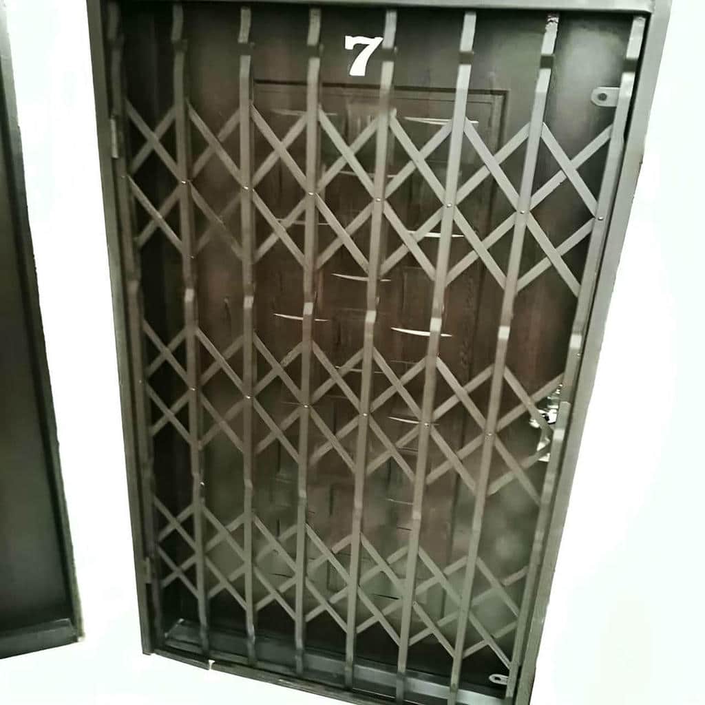 درب آکاردئونی با رنگ پوشش سفارشی