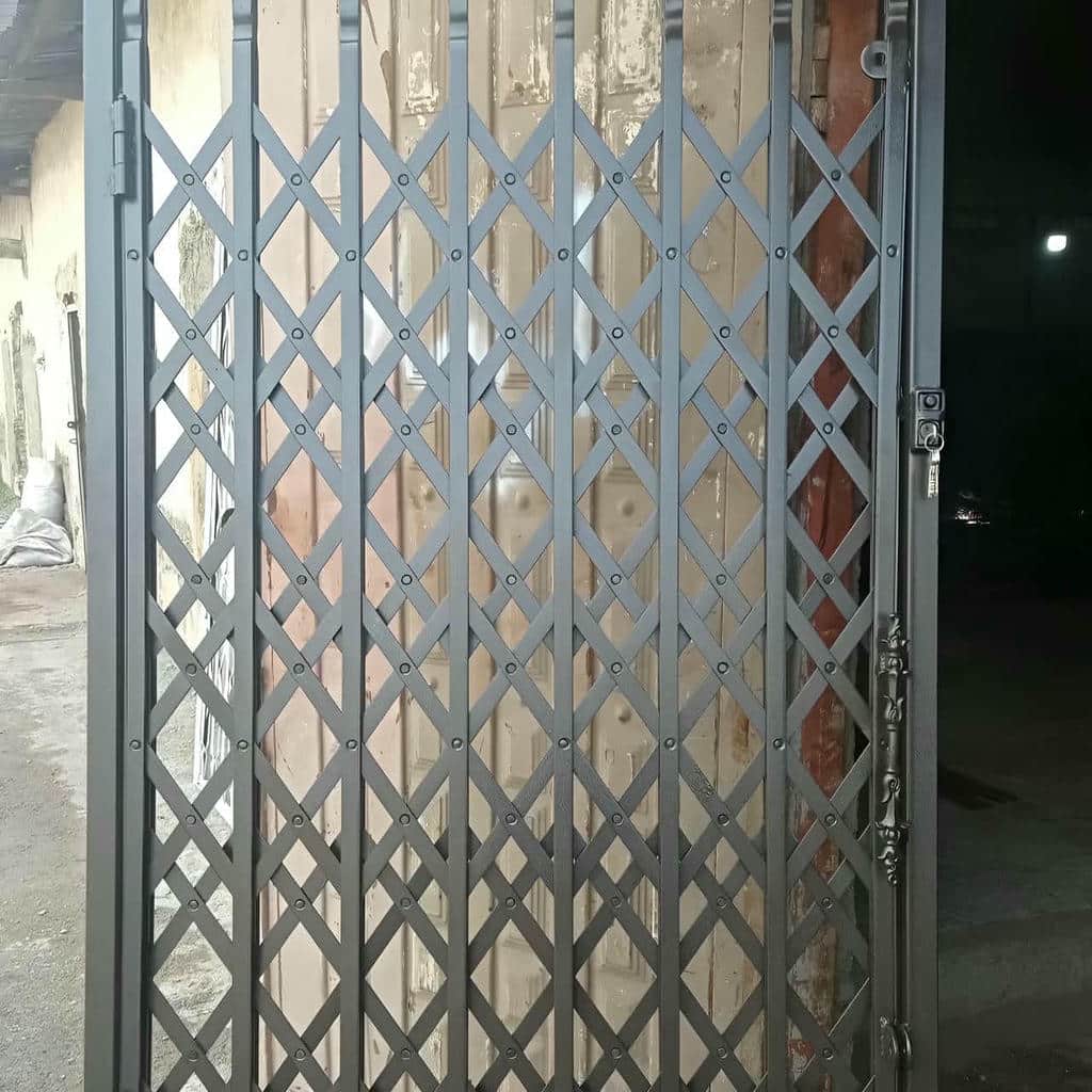 مرکز فروش مستقیم درب آکاردئونی ویلا و باغ با سفارش اختصاصی