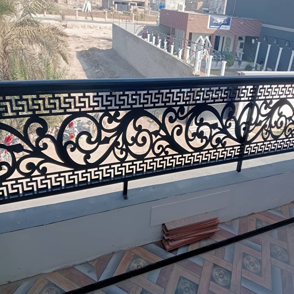 دست انداز راه پله با رنگ متناسب داخلی
