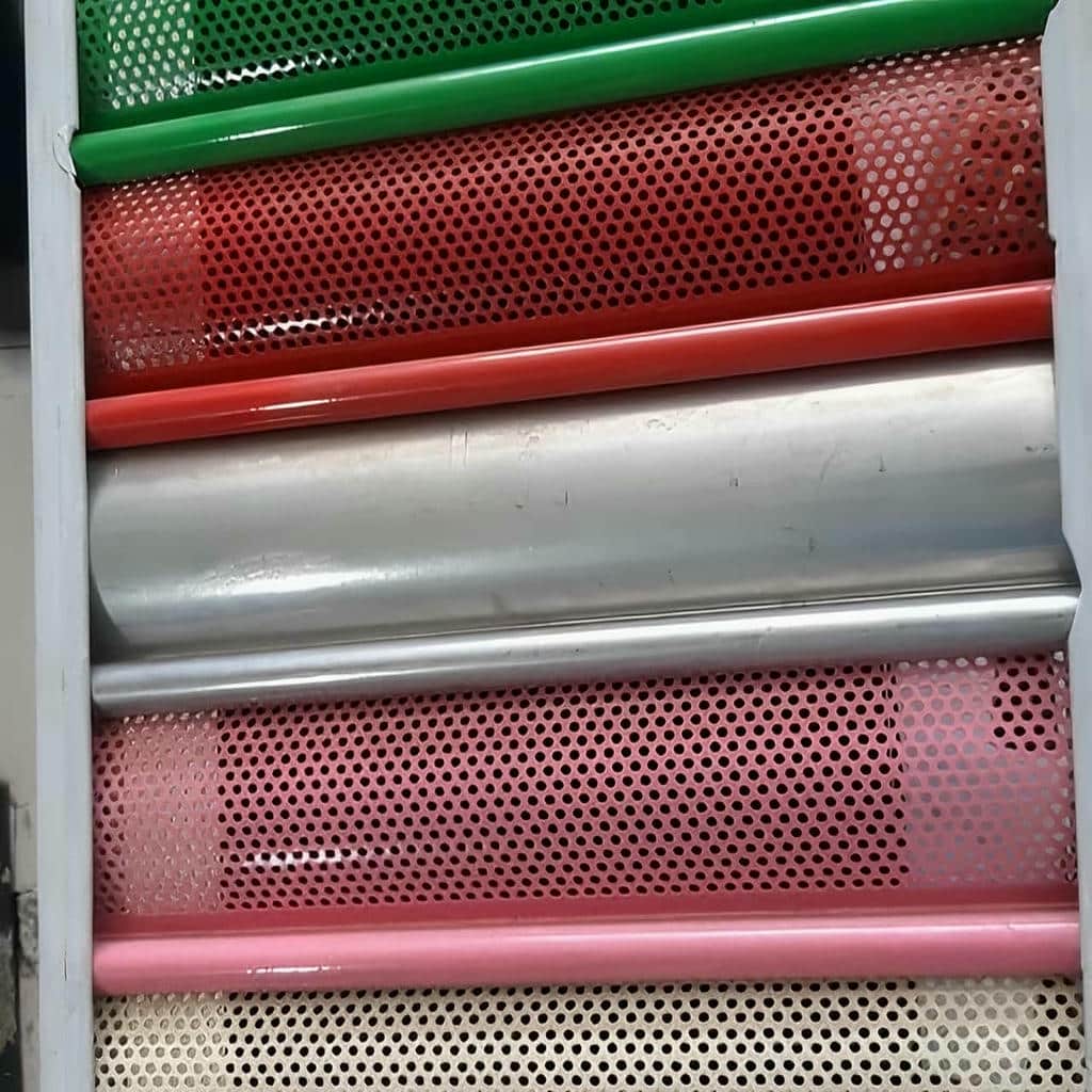 مرکز فروش تخصصی کرکره پانچ دار برای سفارش اینترنتی و ارسال