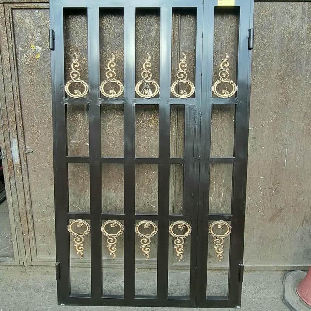 حفاظ کرکره ای با مدل اختصاصی ورودی