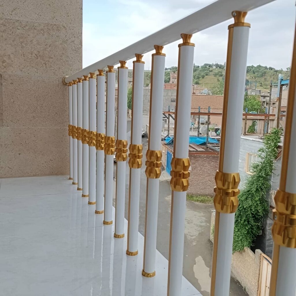حفاظ لبه بالکن با ابعاد اختصاصی حفاظ لبه بالکن با ابعاد اختصاصی