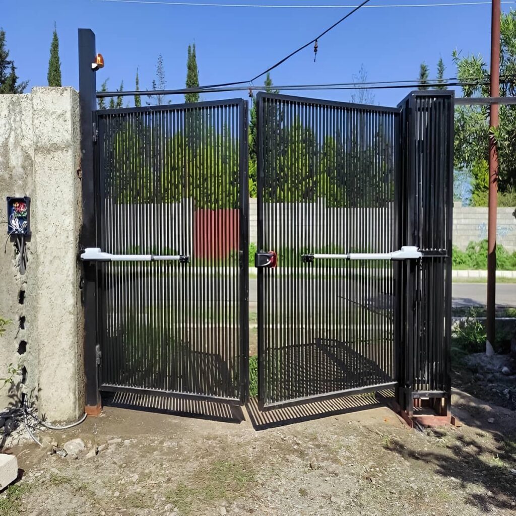 جک پارکینگی مدل ریلی ورودی ساختمان