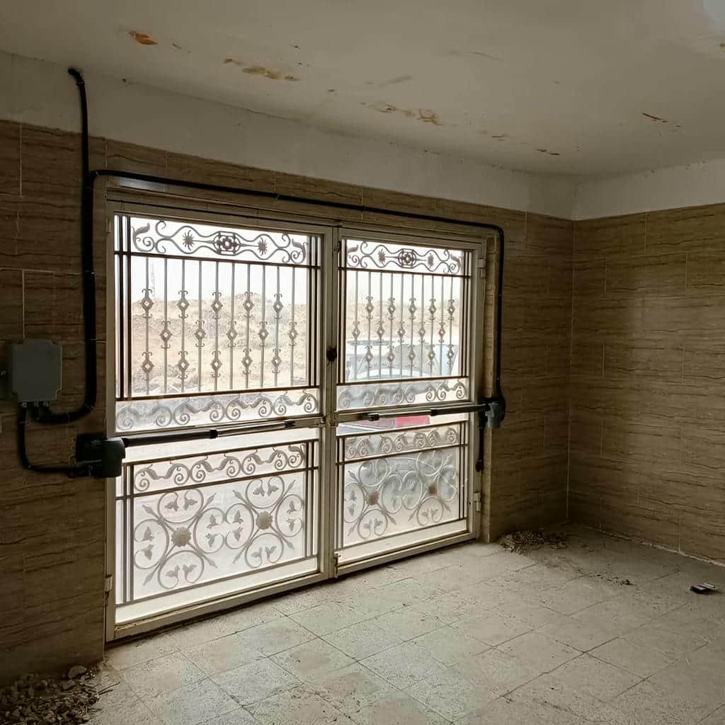 جک تک لنگه با بدنه مقاوم محیطی