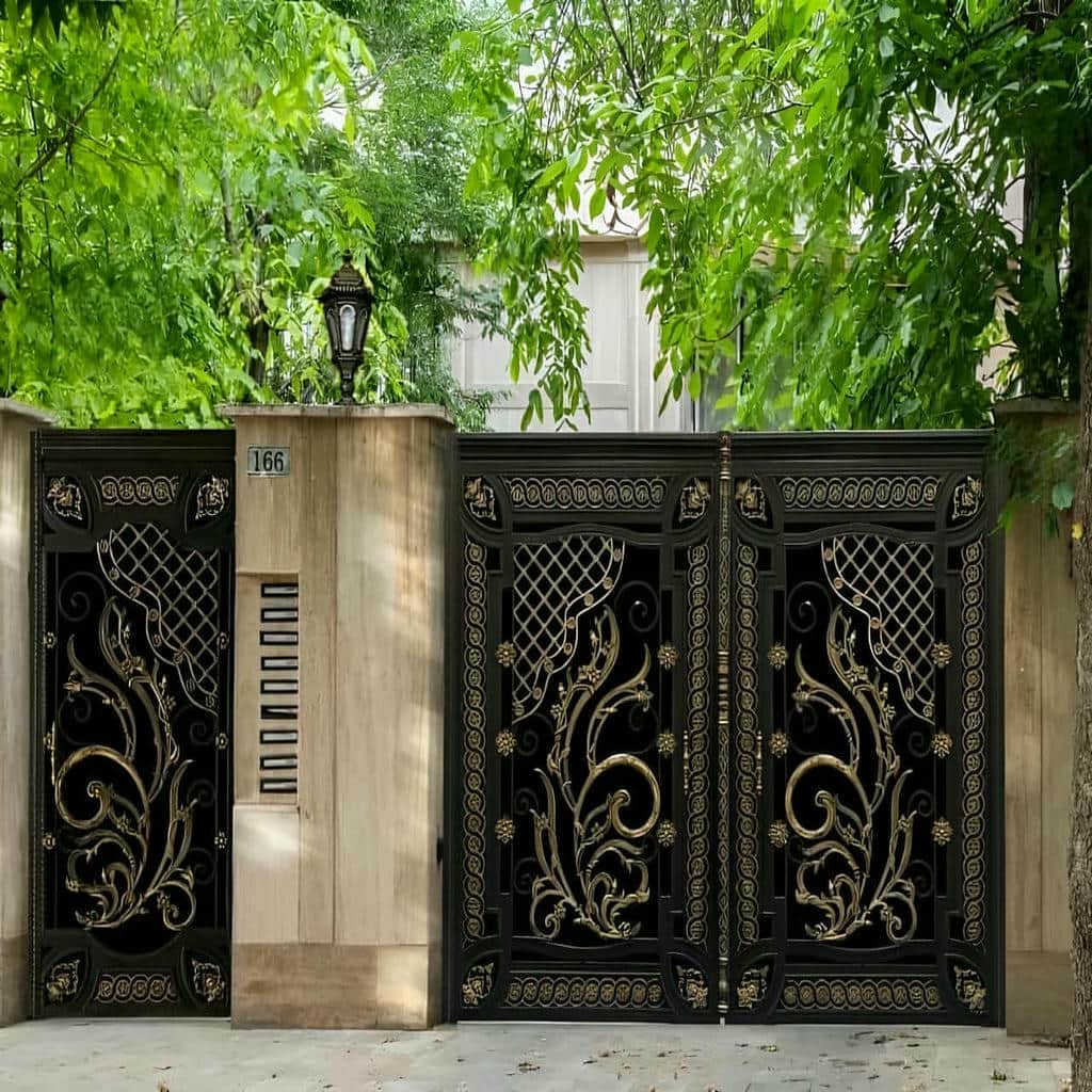 درب باغی آهنی با رنگ سفارشی هماهنگ