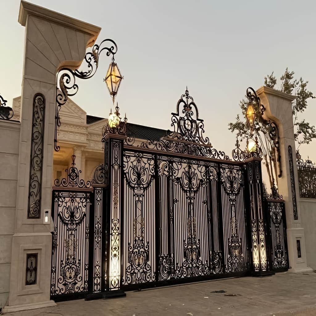 مرکز فروش تخصصی درب فلزی ویژه انتخاب بین مدل ایرانی و خارجی