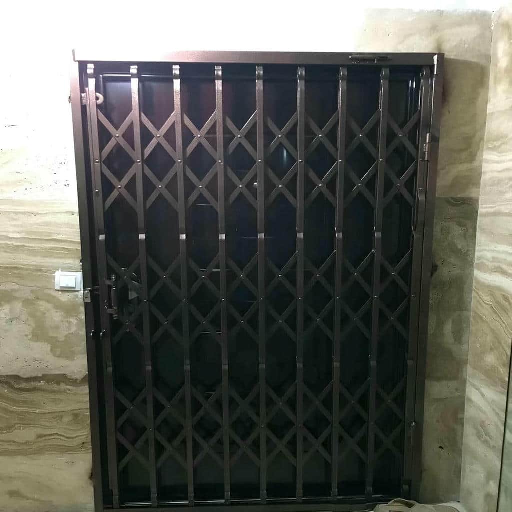 مرکز فروش حفاظ درب آکاردئونی سفارشی در بندرعباس و حومه